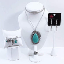 Load image into Gallery viewer, Simply Santa Fe May21
